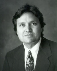 El Dr. Rafael Siquieros